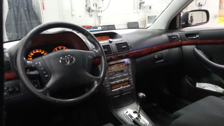 Toyota Avensis 2004 года, 152 835 км - вид 5