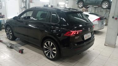 Volkswagen Tiguan 2019 года, 88 906 км - вид 4