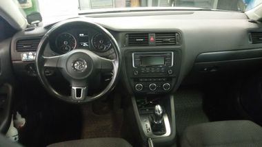 Volkswagen Jetta 2013 года, 100 177 км - вид 5
