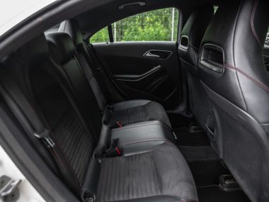Mercedes-Benz CLA-класс 2013 года, 250 000 км - вид 12