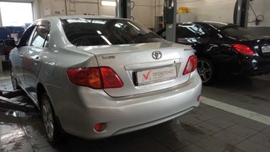 Toyota Corolla 2007 года, 227 191 км - вид 4