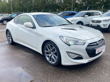 Hyundai Genesis 2013 года, 237 737 км - вид 3