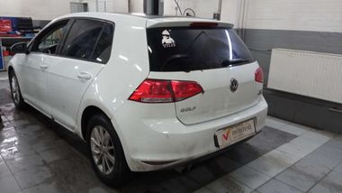 Volkswagen Golf 2014 года, 294 335 км - вид 4