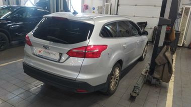 Ford Focus 2017 года, 258 875 км - вид 3
