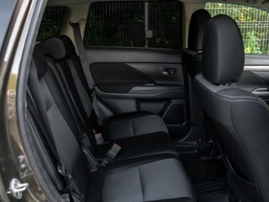 Mitsubishi Outlander 2018 года, 316 291 км - вид 15