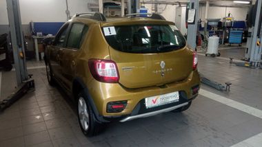 Renault Sandero Stepway 2016 года, 133 883 км - вид 4