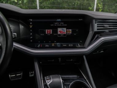 Volkswagen Touareg 2019 года, 123 994 км - вид 7