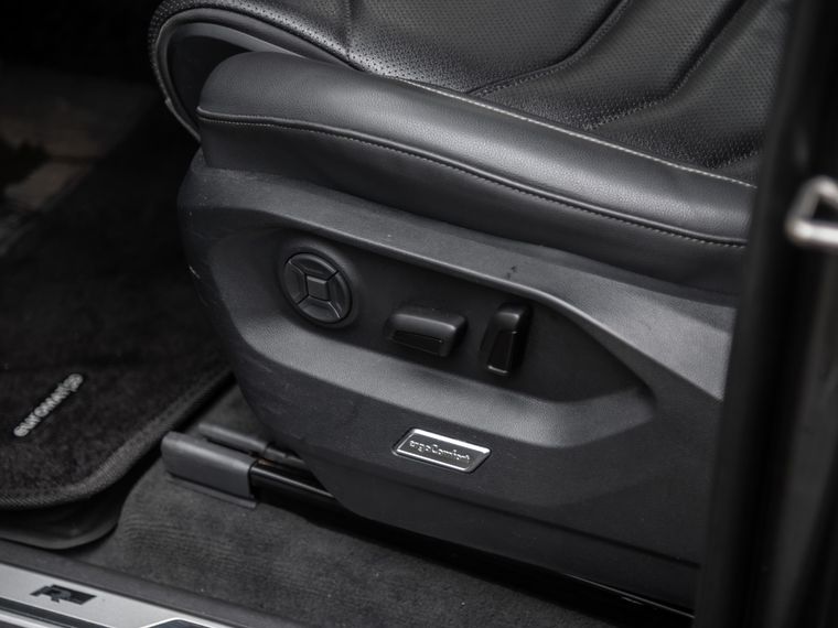 Volkswagen Touareg 2019 года, 123 994 км - вид 15