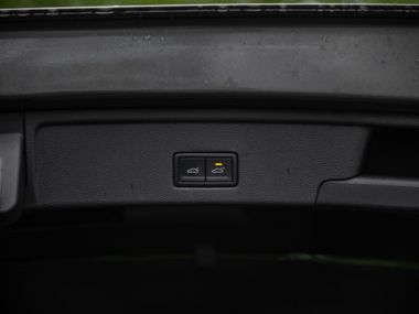 Volkswagen Touareg 2019 года, 123 994 км - вид 23