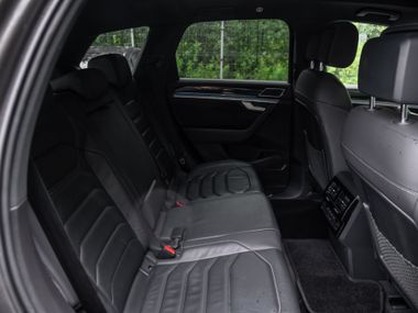 Volkswagen Touareg 2019 года, 123 994 км - вид 18