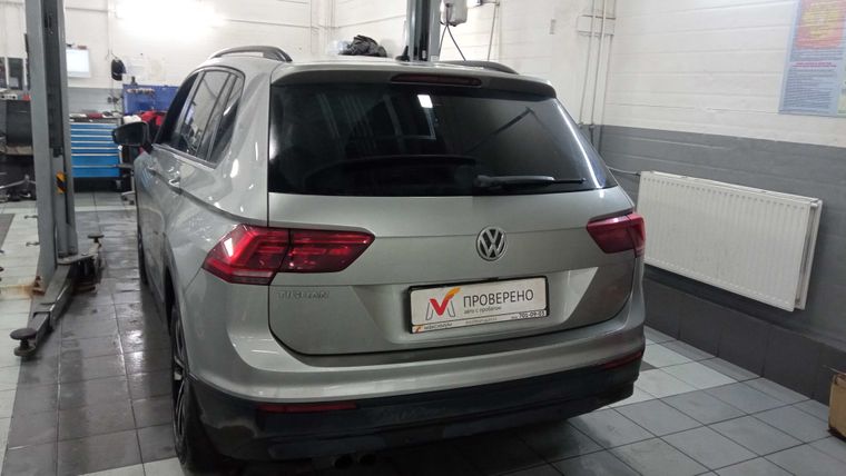 Volkswagen Tiguan 2020 года, 116 498 км - вид 4