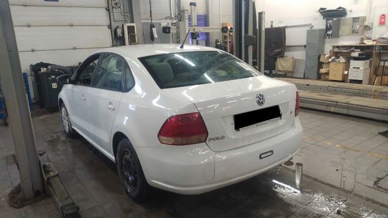 Volkswagen Polo 2015 года, 203 386 км - вид 4