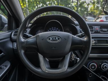 KIA Rio 2012 года, 219 772 км - вид 6