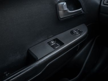 KIA Rio 2012 года, 219 772 км - вид 9