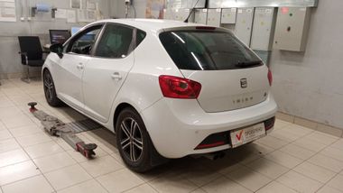 SEAT Ibiza 2011 года, 158 000 км - вид 4