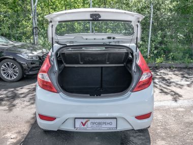 Hyundai Solaris 2013 года, 215 266 км - вид 12