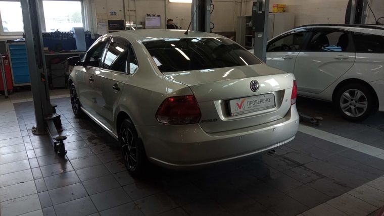 Volkswagen Polo 2012 года, 137 534 км - вид 4