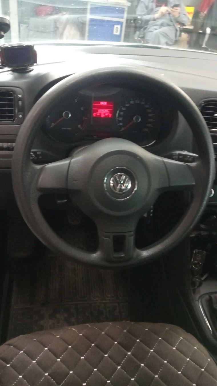 Volkswagen Polo 2012 года, 137 534 км - вид 5