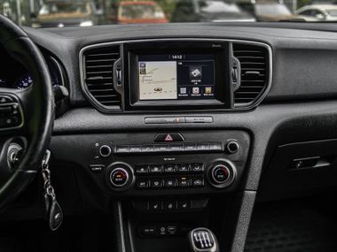 KIA Sportage 2017 года, 196 427 км - вид 9