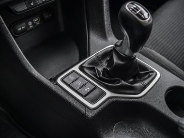 KIA Sportage 2017 года, 196 427 км - вид 12