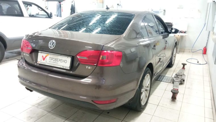 Volkswagen Jetta 2011 года, 159 742 км - вид 3