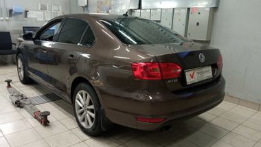 Volkswagen Jetta 2011 года, 159 742 км - вид 4