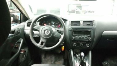 Volkswagen Jetta 2011 года, 159 742 км - вид 5