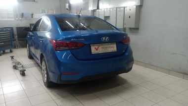 Hyundai Solaris 2017 года, 218 356 км - вид 4