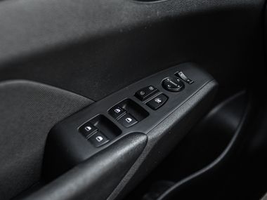 Hyundai Solaris 2017 года, 218 356 км - вид 10