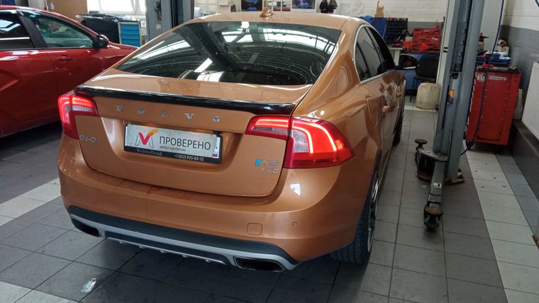 Volvo S60 2013 года, 161 454 км - вид 3