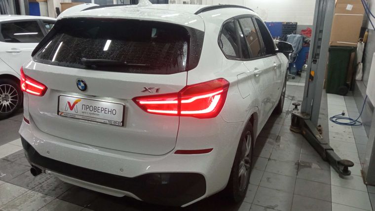 BMW X1 2018 года, 128 541 км - вид 3