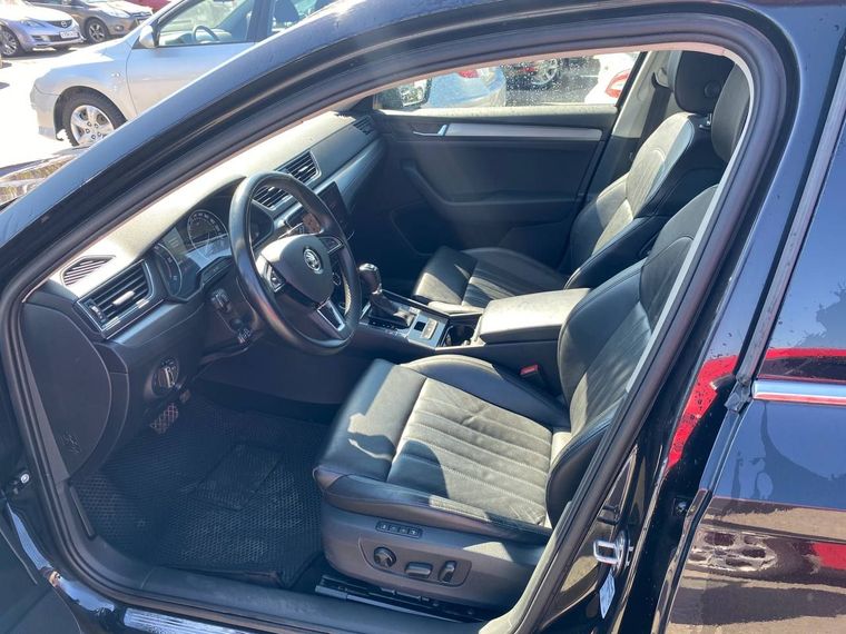 Skoda Superb 2018 года, 286 022 км - вид 14