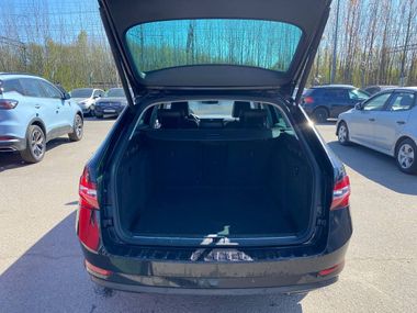 Skoda Superb 2018 года, 286 022 км - вид 17