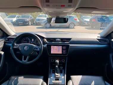 Skoda Superb 2018 года, 286 022 км - вид 7