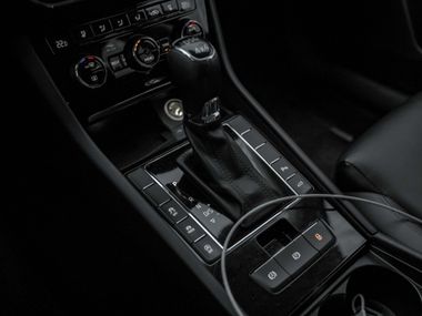 Skoda Superb 2018 года, 286 022 км - вид 9