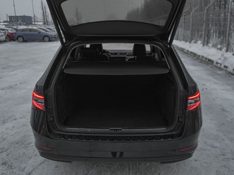 Skoda Superb 2018 года, 286 022 км - вид 15
