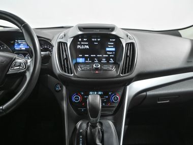 Ford Kuga 2018 года, 143 615 км - вид 10