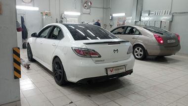Mazda 6 2010 года, 200 816 км - вид 4