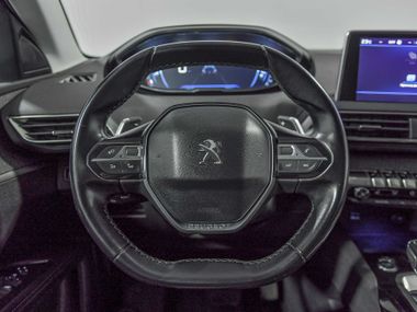 Peugeot 5008 2018 года, 106 598 км - вид 10