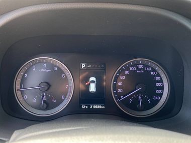 Hyundai Tucson 2016 года, 219 833 км - вид 8