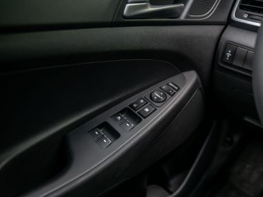Hyundai Tucson 2016 года, 219 833 км - вид 12