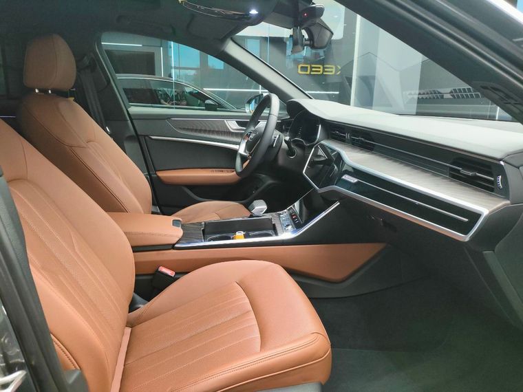 Audi A6 2022 года, 21 472 км - вид 24