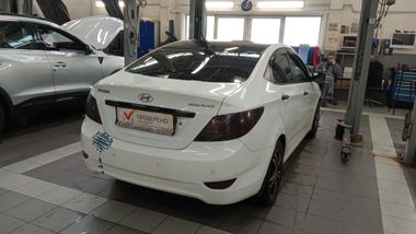 Hyundai Solaris 2013 года, 116 021 км - вид 3
