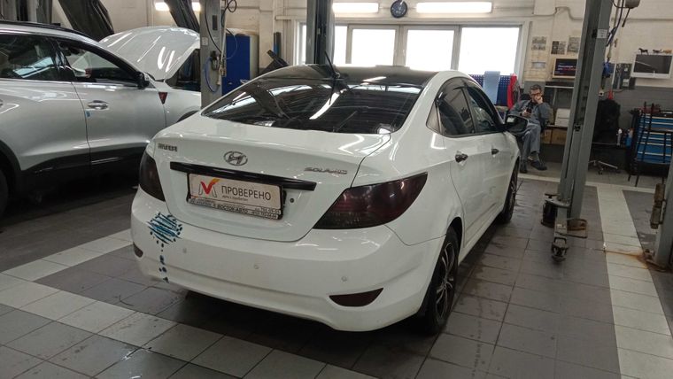 Hyundai Solaris 2013 года, 116 021 км - вид 3