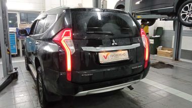 Mitsubishi Pajero Sport 2019 года, 163 000 км - вид 4