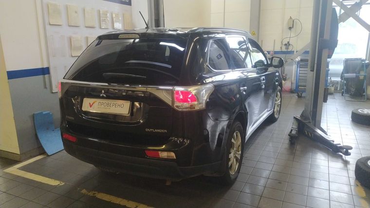Mitsubishi Outlander 2013 года, 338 269 км - вид 3