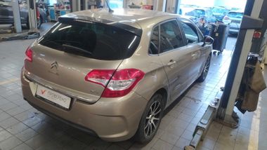 Citroen C4 2012 года, 72 060 км - вид 3