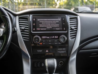 Mitsubishi Pajero Sport 2017 года, 152 108 км - вид 9
