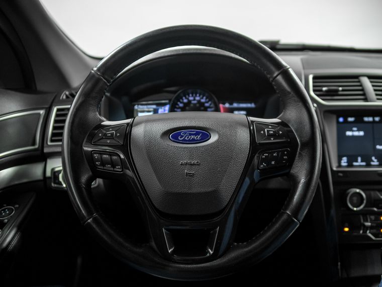 Ford Explorer 2017 года, 197 479 км - вид 8