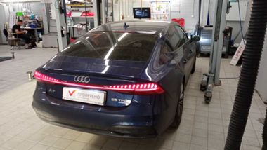 Audi A7 2019 года, 49 426 км - вид 3